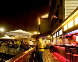 The Lucky Shag Waterfront Bar - VIC Tourism